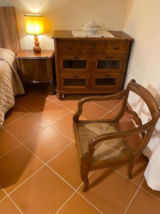 La Catena Apartment With Pool Ulignano ภายนอก รูปภาพ