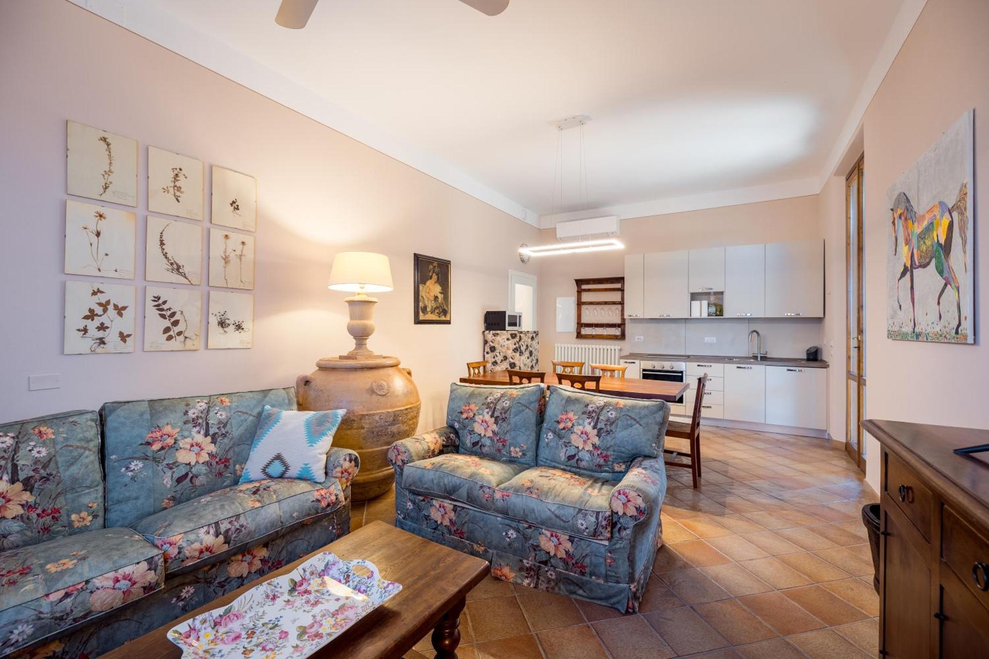 La Catena Apartment With Pool Ulignano ภายนอก รูปภาพ