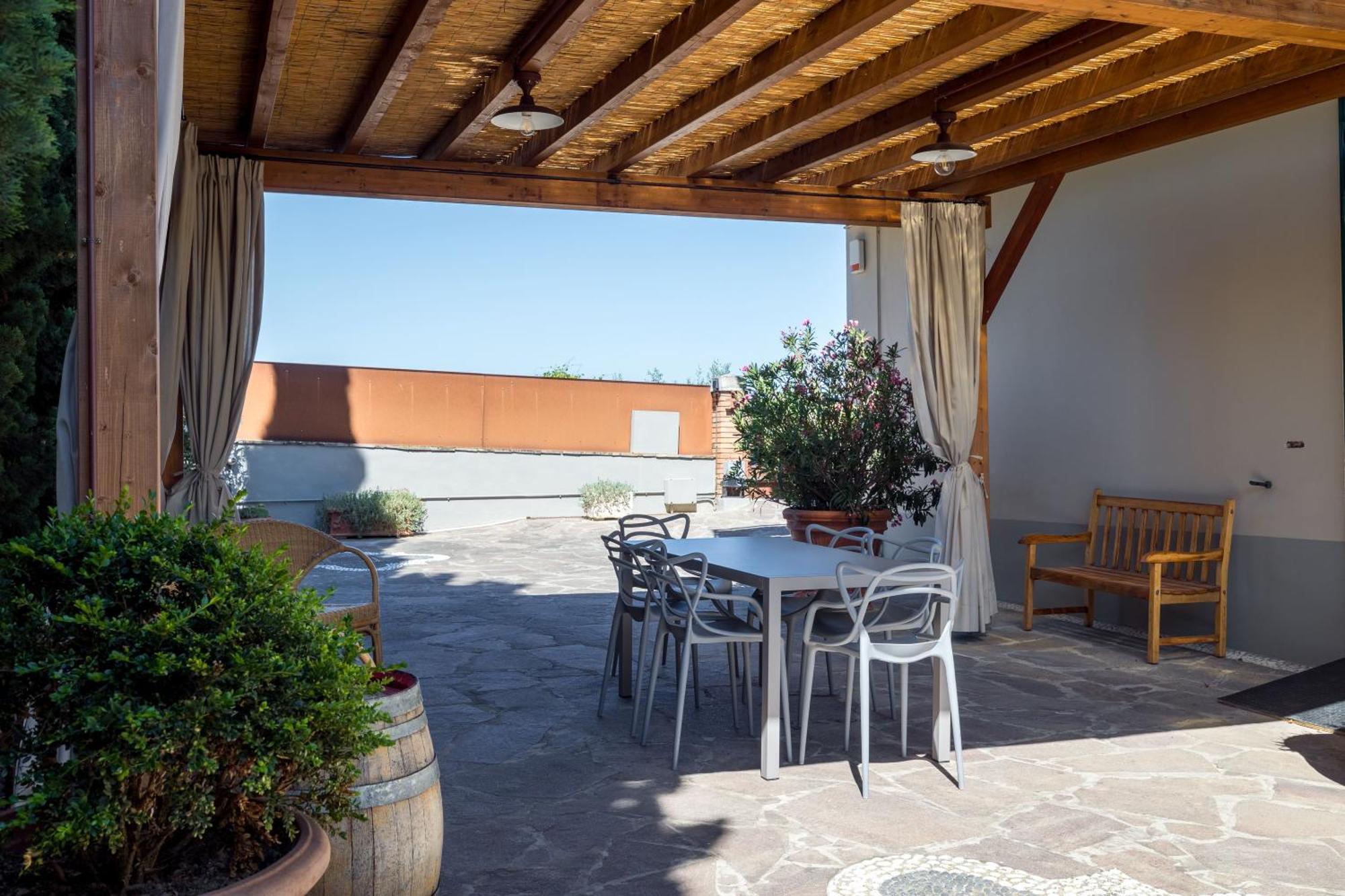La Catena Apartment With Pool Ulignano ภายนอก รูปภาพ